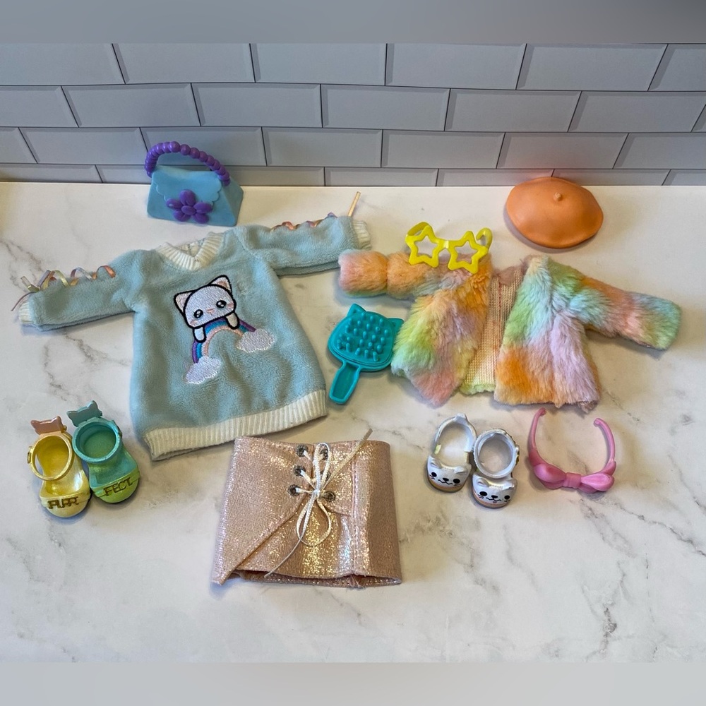 Na! Na! Na! Surprise Doll Clothes